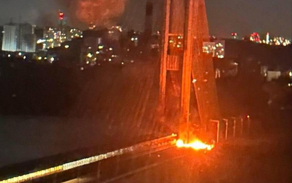Росіяни втретє за день вдарили по Південному мосту
