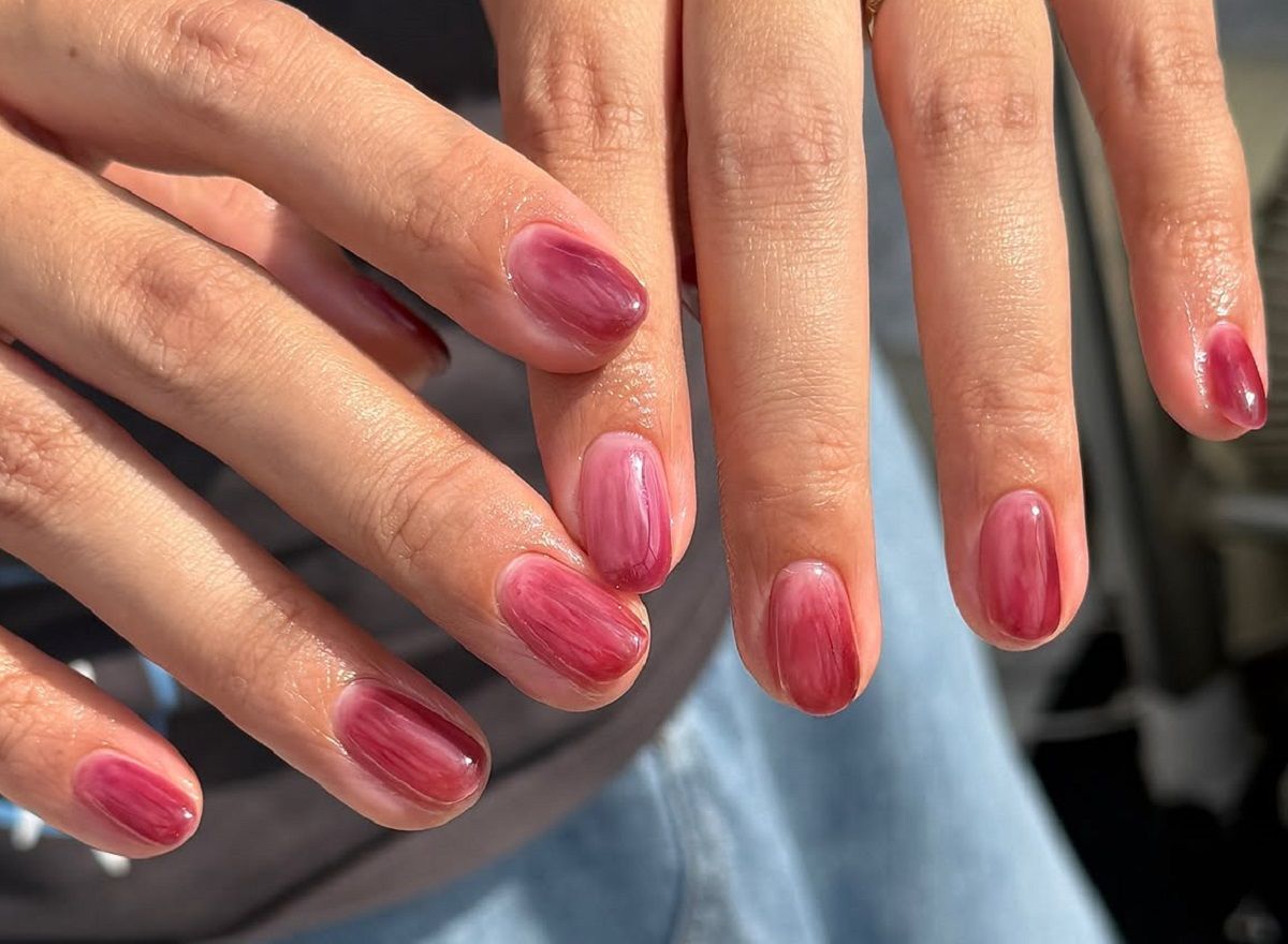 Сиропный маникюр на осень 