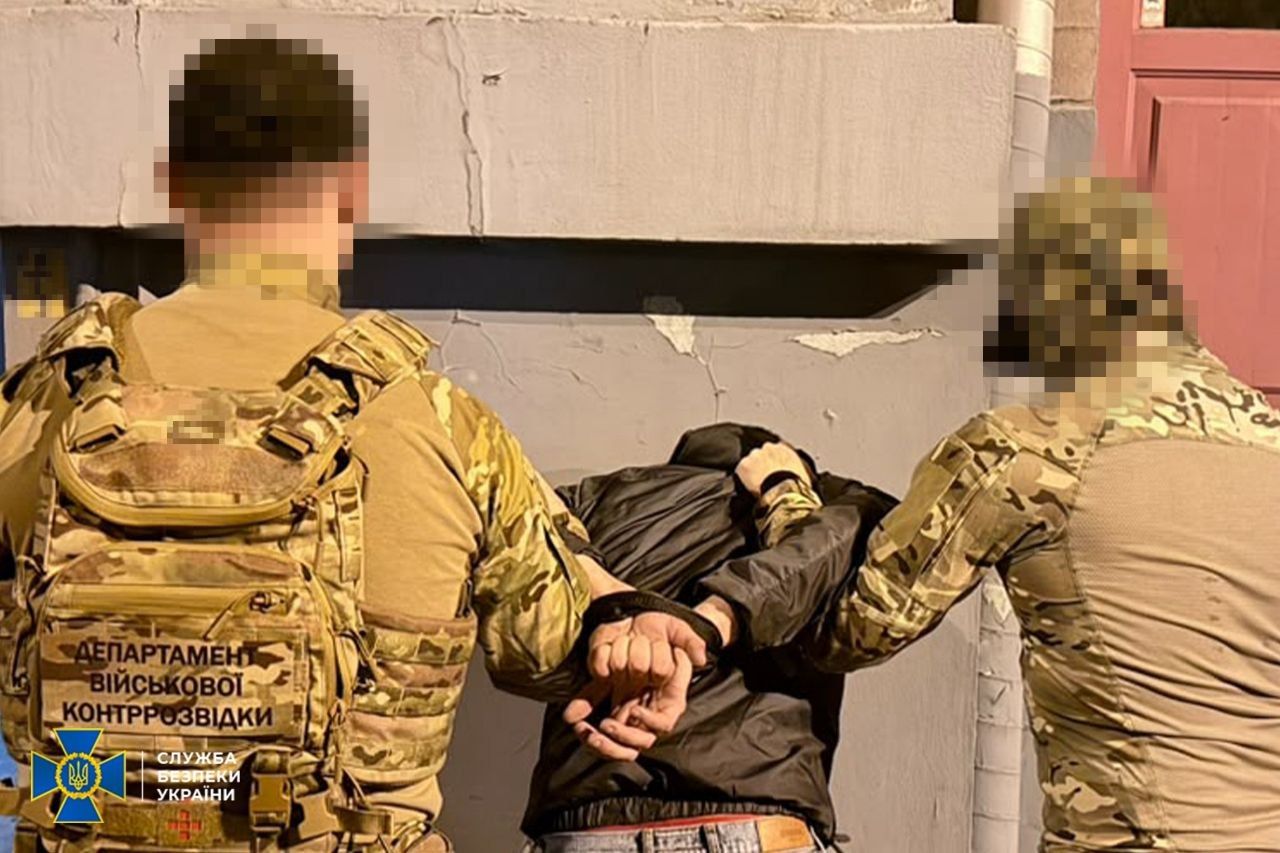 Коригував удари по Києву та розвідував ситуацію на Полтавщині: СБУ затримала агента ФСБ