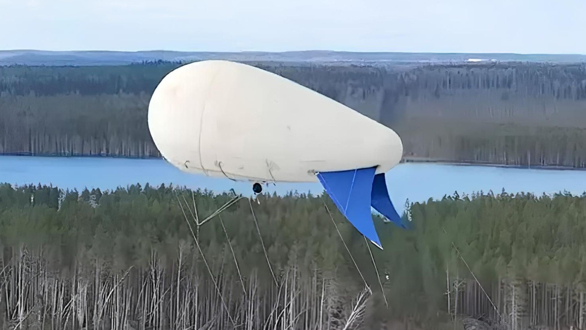 Российский аэростат АКВ-05