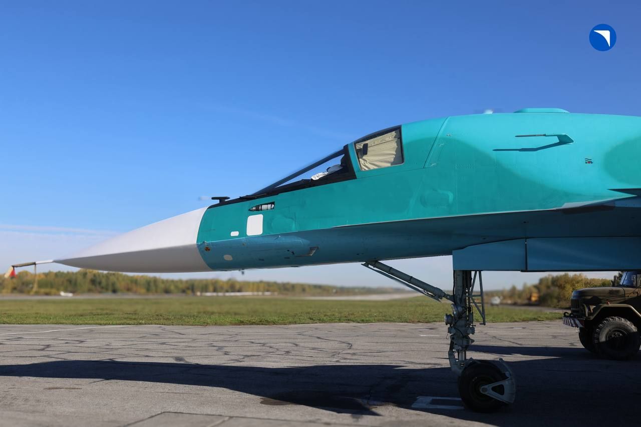Су-34 війна в країні Росія нова партія літаки бомбардувальники винищувачі