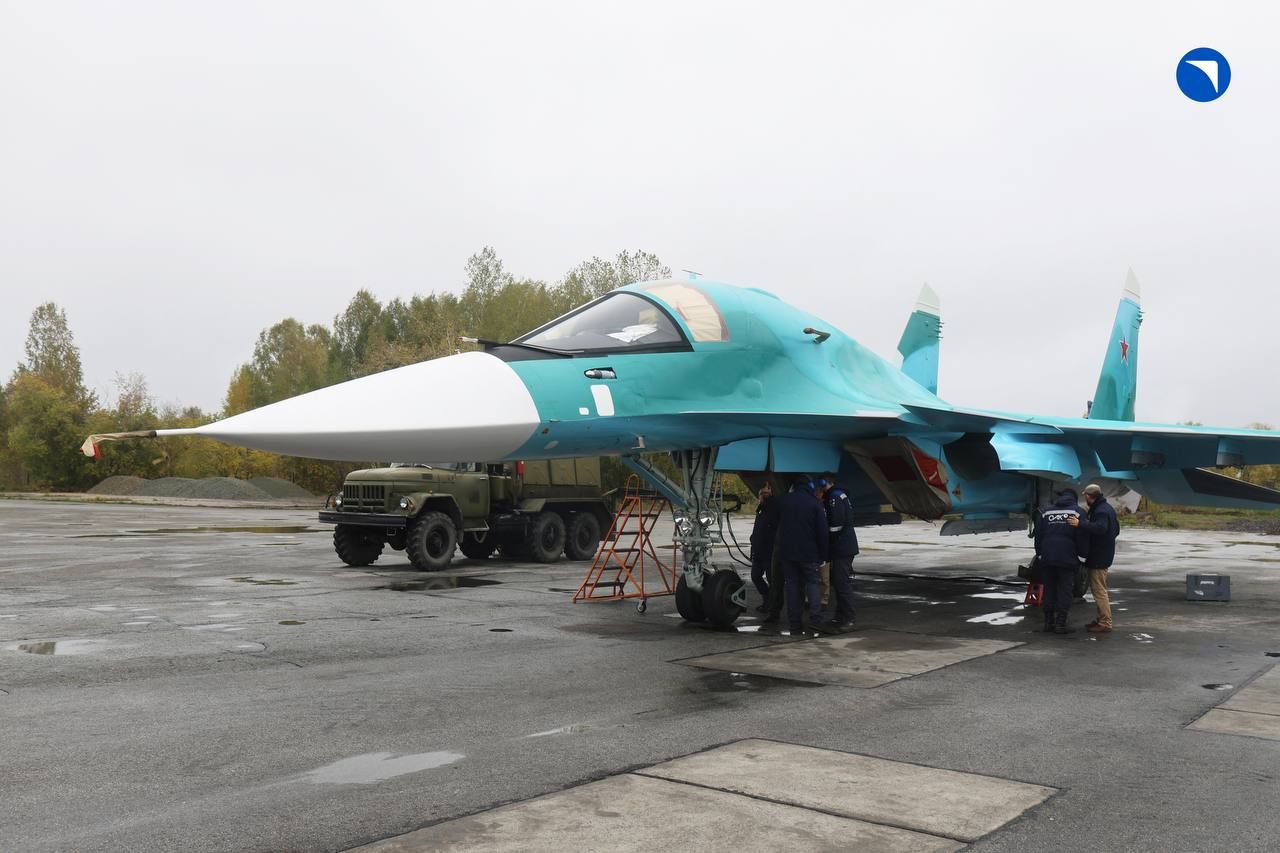 Су-34 війна в країні Росія нова партія літаки бомбардувальники винищувачі