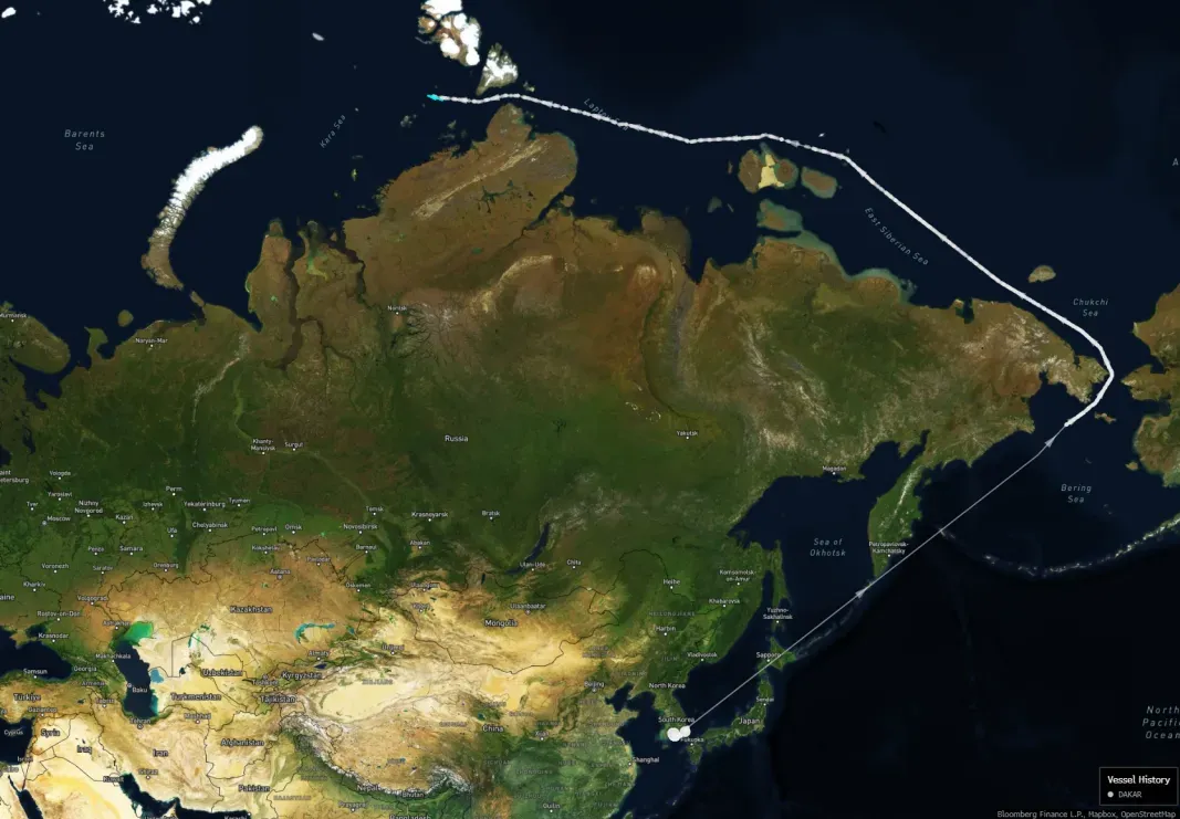 Підсанкційний танкер Dakar рухається вздовж арктичного узбережжя Росії - карта Підсанкційний танкер Dakar рухається вздовж арктичного узбережжя Росії - карта