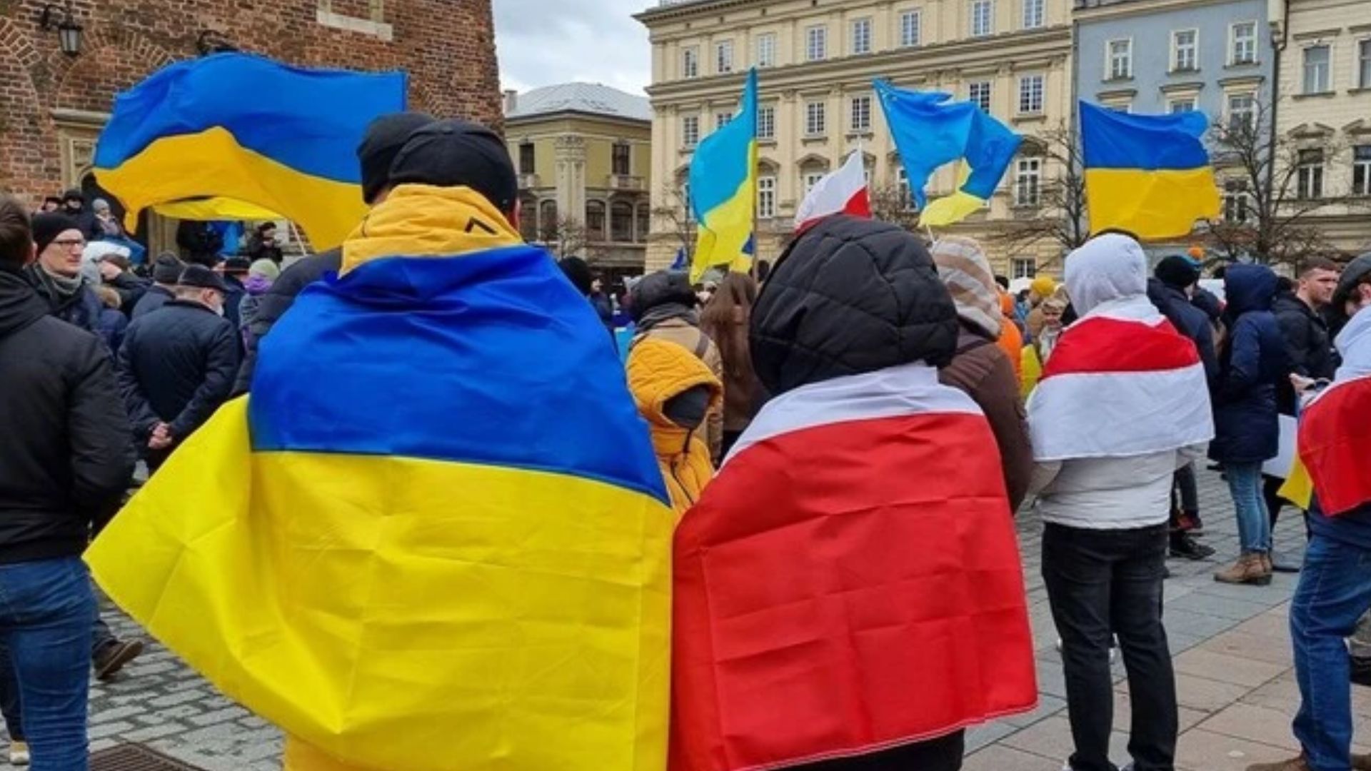 Росія намагається посварити поляків та українців перед Днем незалежності Польщі, – ЦПД - 24 Канал