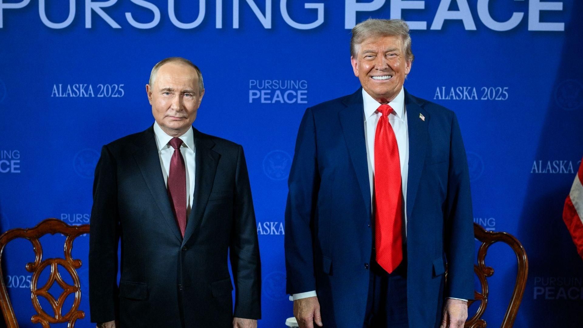 В России заявили, что во время разговора Трампа и Путина никто не хотел первым положить трубку
