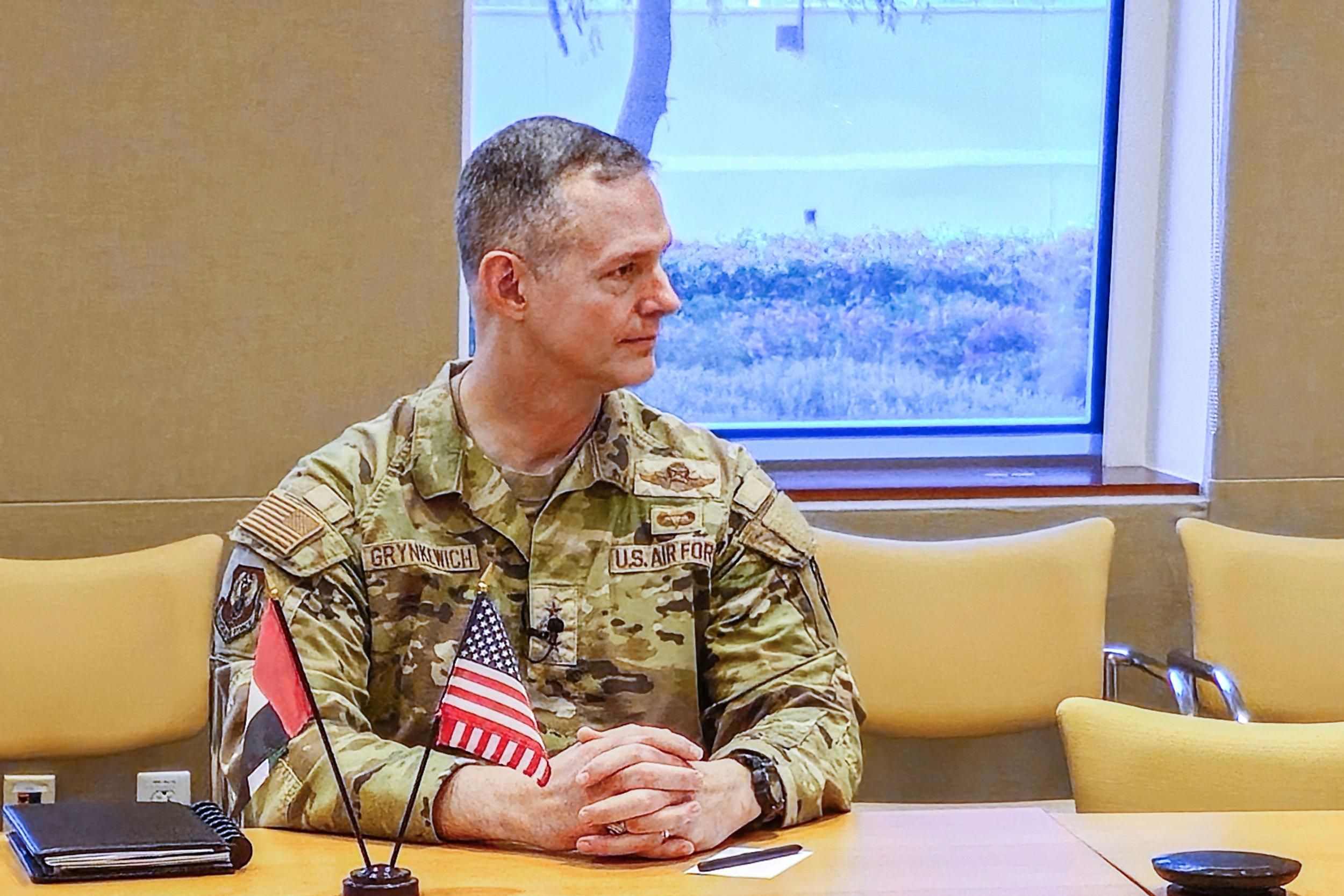 Європа має посилити допомогу Україні у відповідь на гібридні атаки Росії, – командувач НАТО