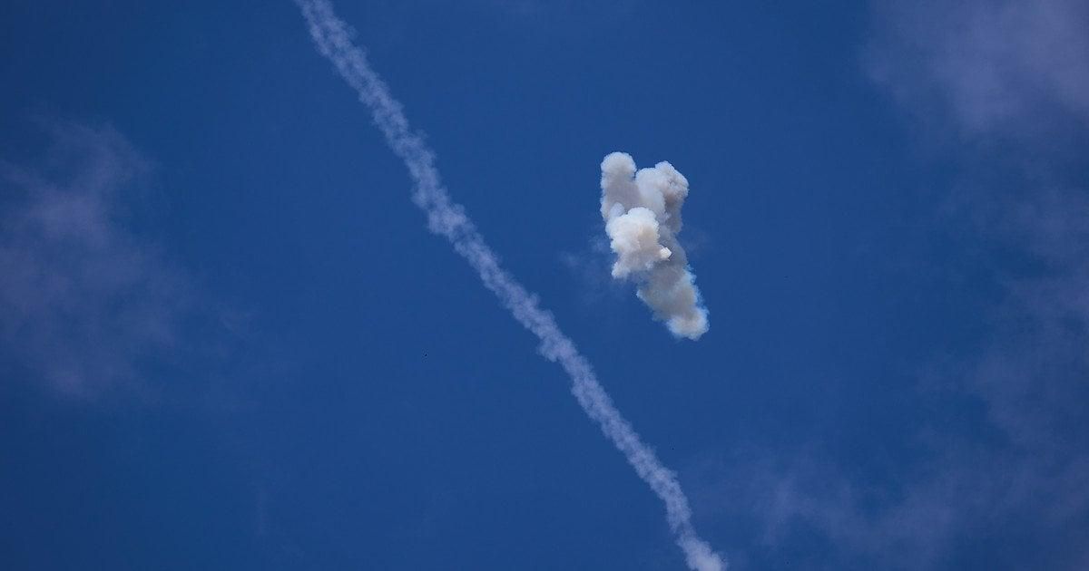 Утром враг нанес удар по Ровно