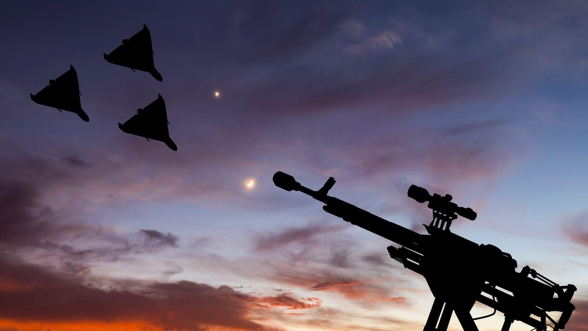 Ночью Россия атаковала почти 600 БПЛА: есть попадания на 31 локации