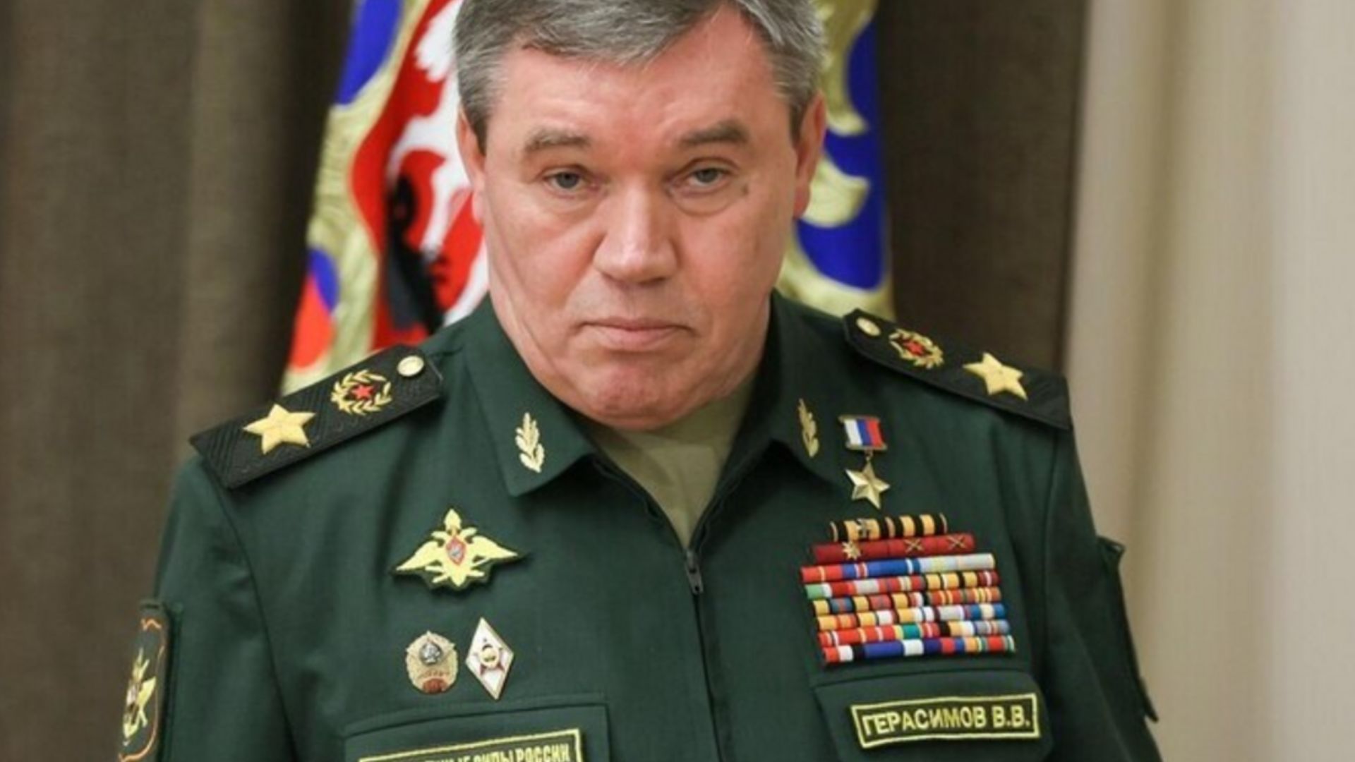 Герасимов отчетался Путину об атаках на энергетику и мосты Украины - 24 Канал