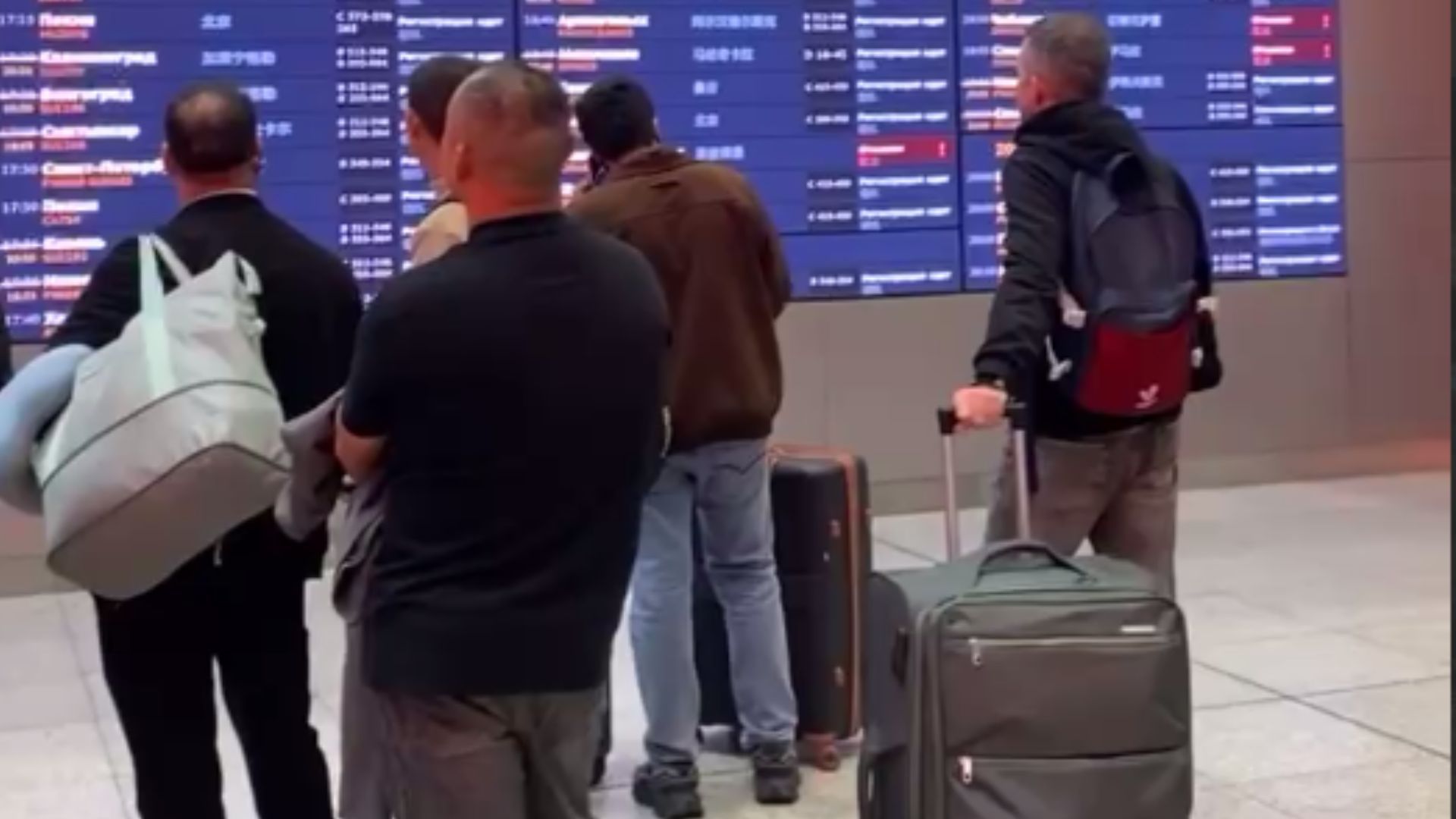 Атака дронов на Москву 17 октября: в России закрыли аэропорты из-за массированного налета БПЛА