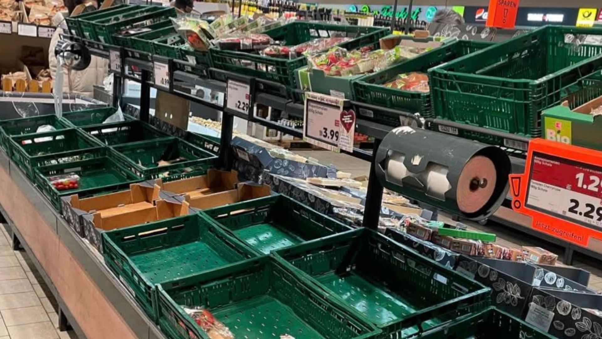 Украинка пожаловалась на дефицит продуктов в Германии - За рубежом