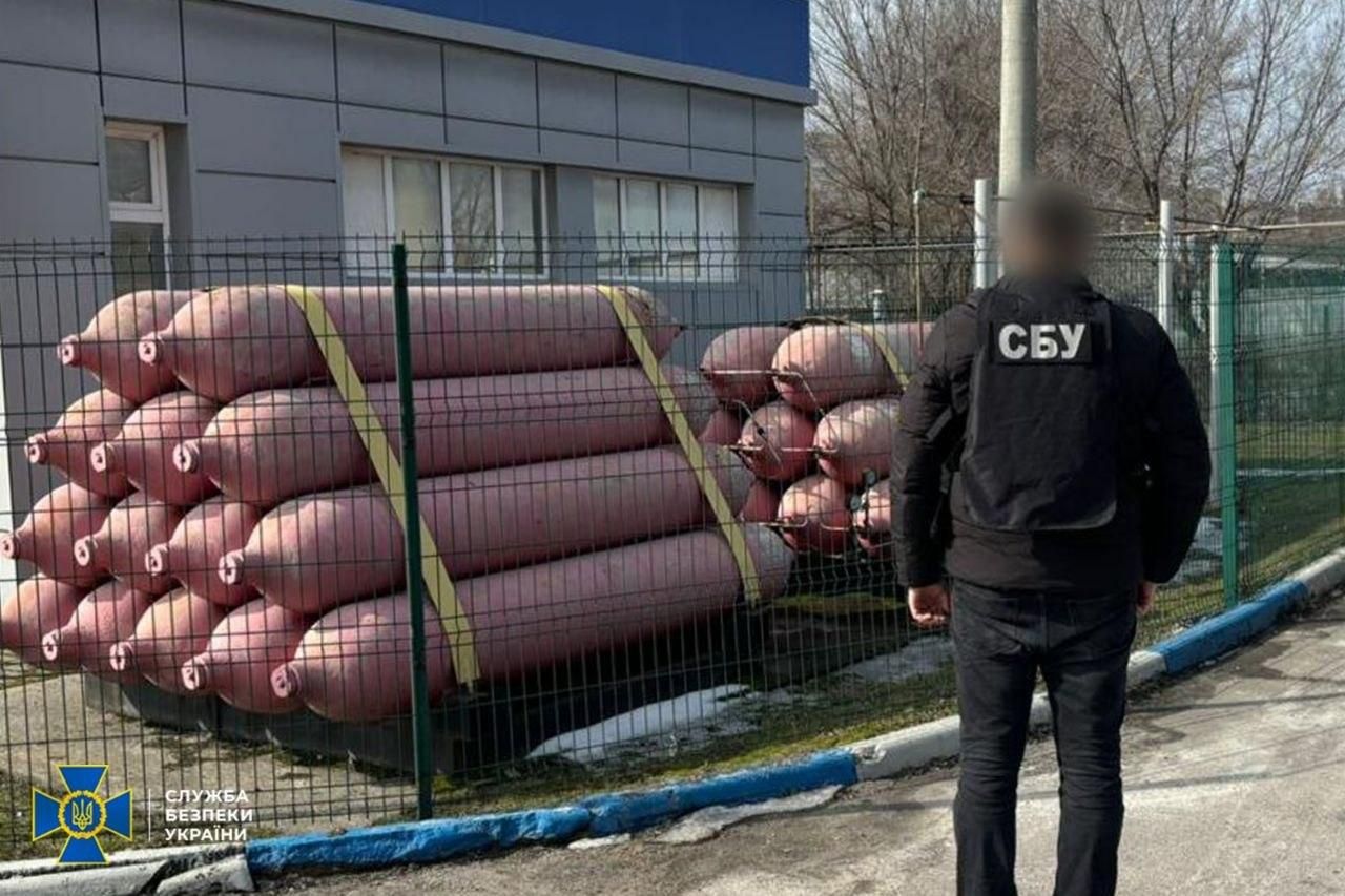 Чиновники похищали газ