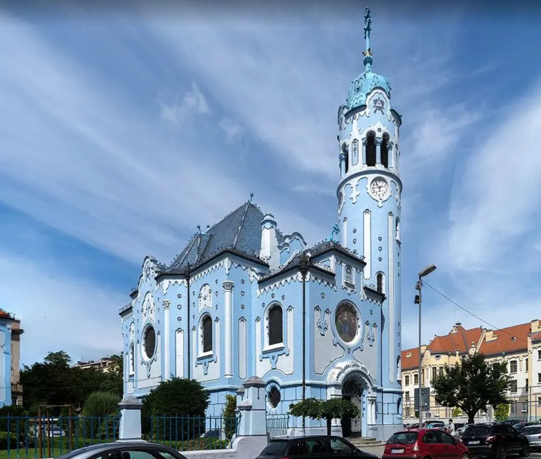 Блакитна церква у Братиславі Блакитна церква у Братиславі