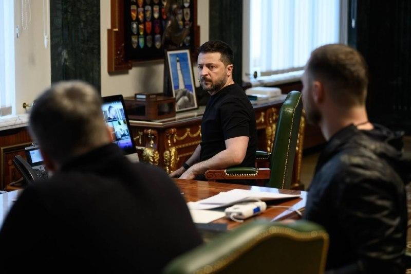 Масована атака по Україні