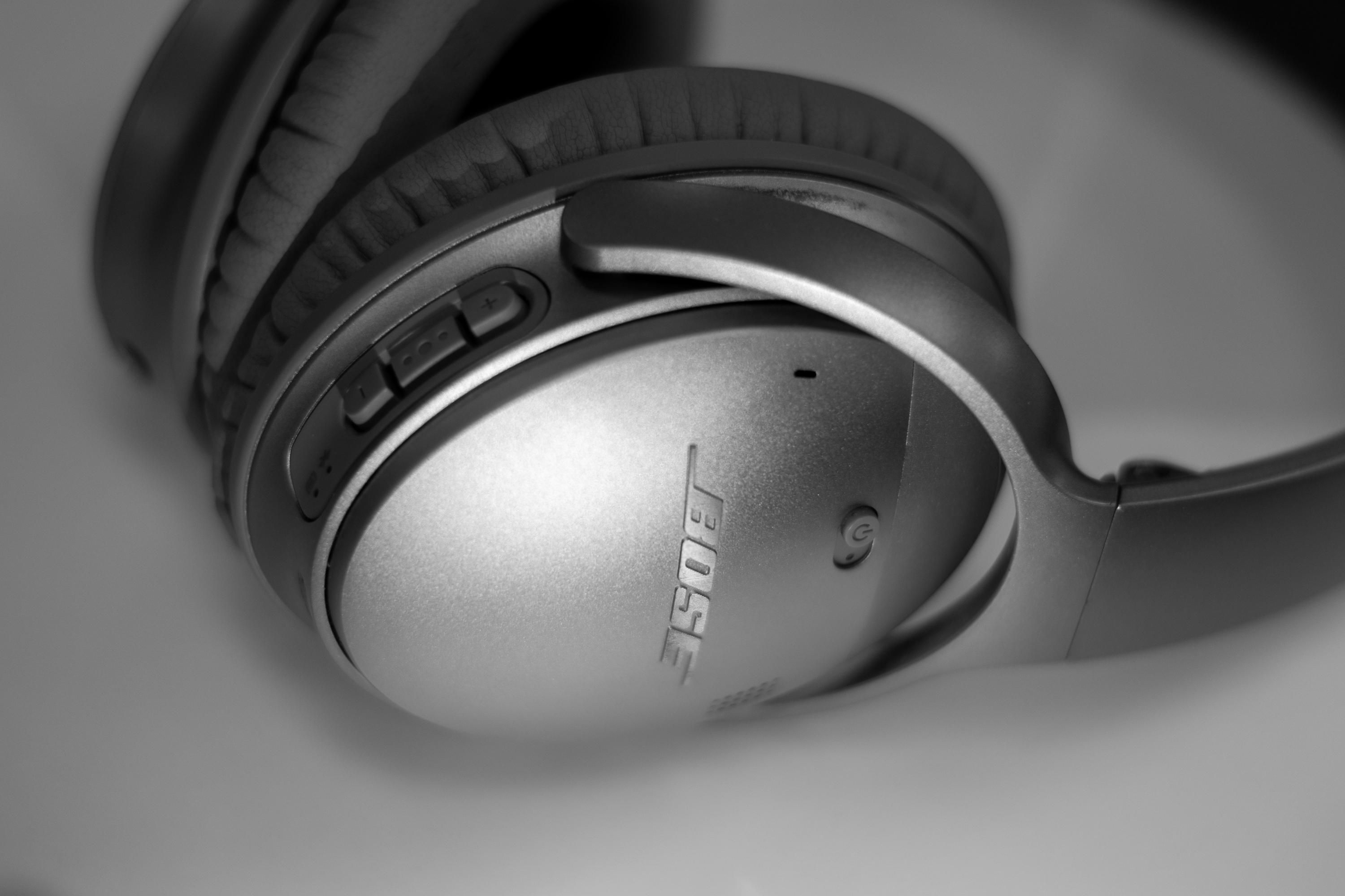 Bose приобрела бренд наушников Skullcandy
