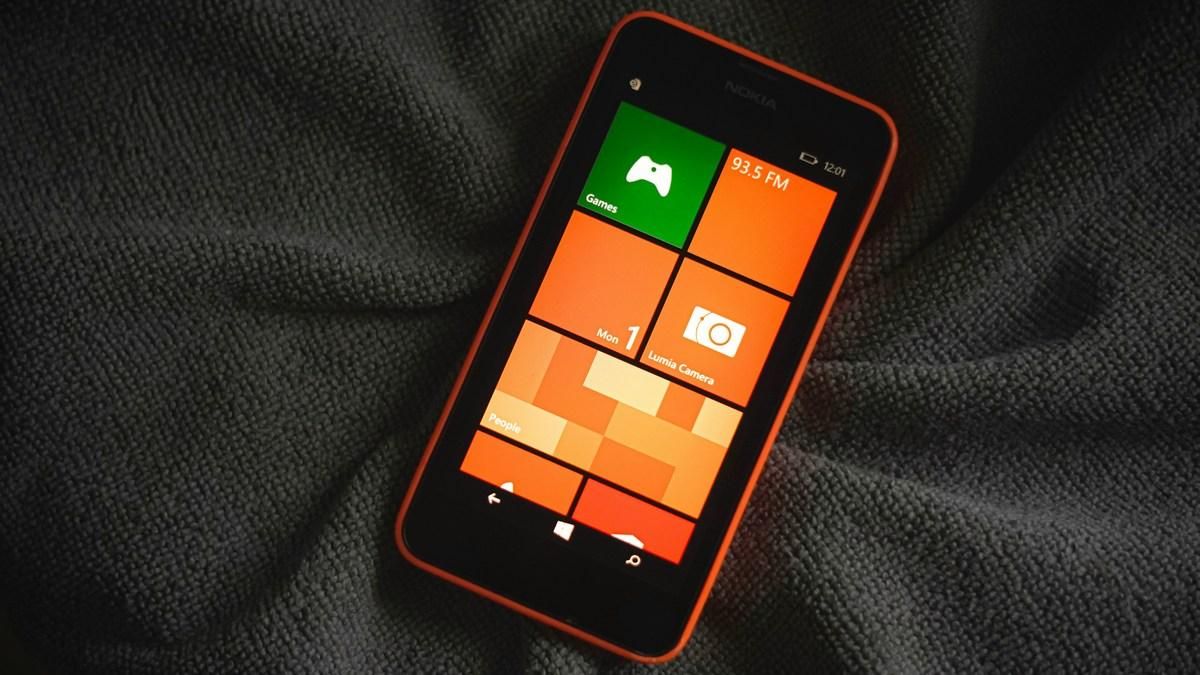 Windows Phone повертається: фанат операційки Microsoft клонував її на Samsung Galaxy