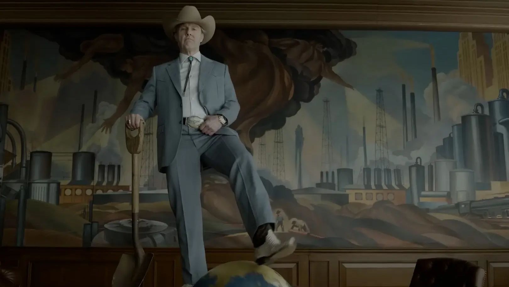 The movie "Digger": oil, theater, and a heavily made-up Tom Cruise