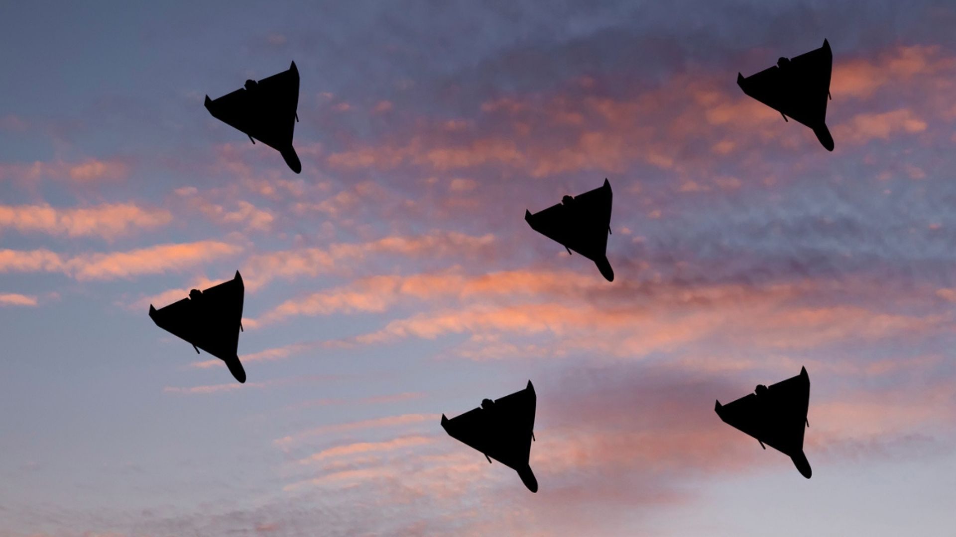 Нова хвиля "Шахедів" вже летить на Україну: які регіони під загрозою