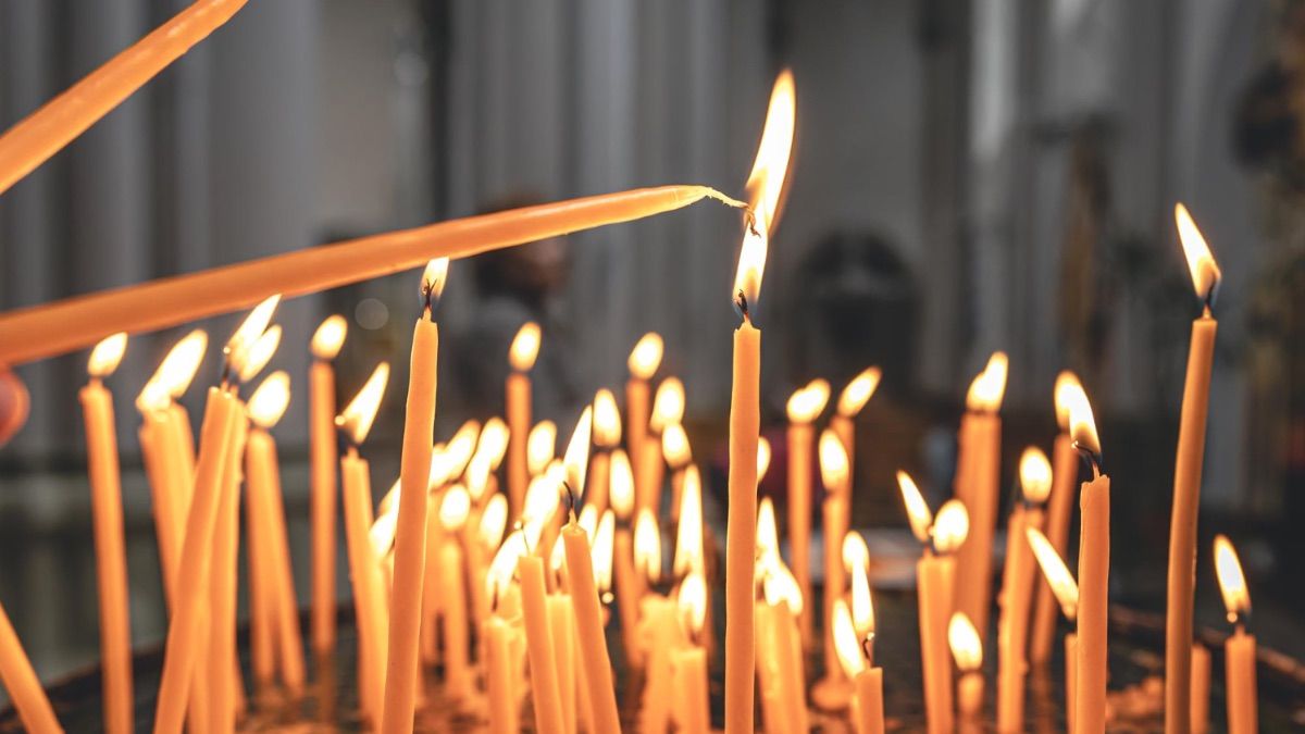 Чи гріх ставити свічку без молитви