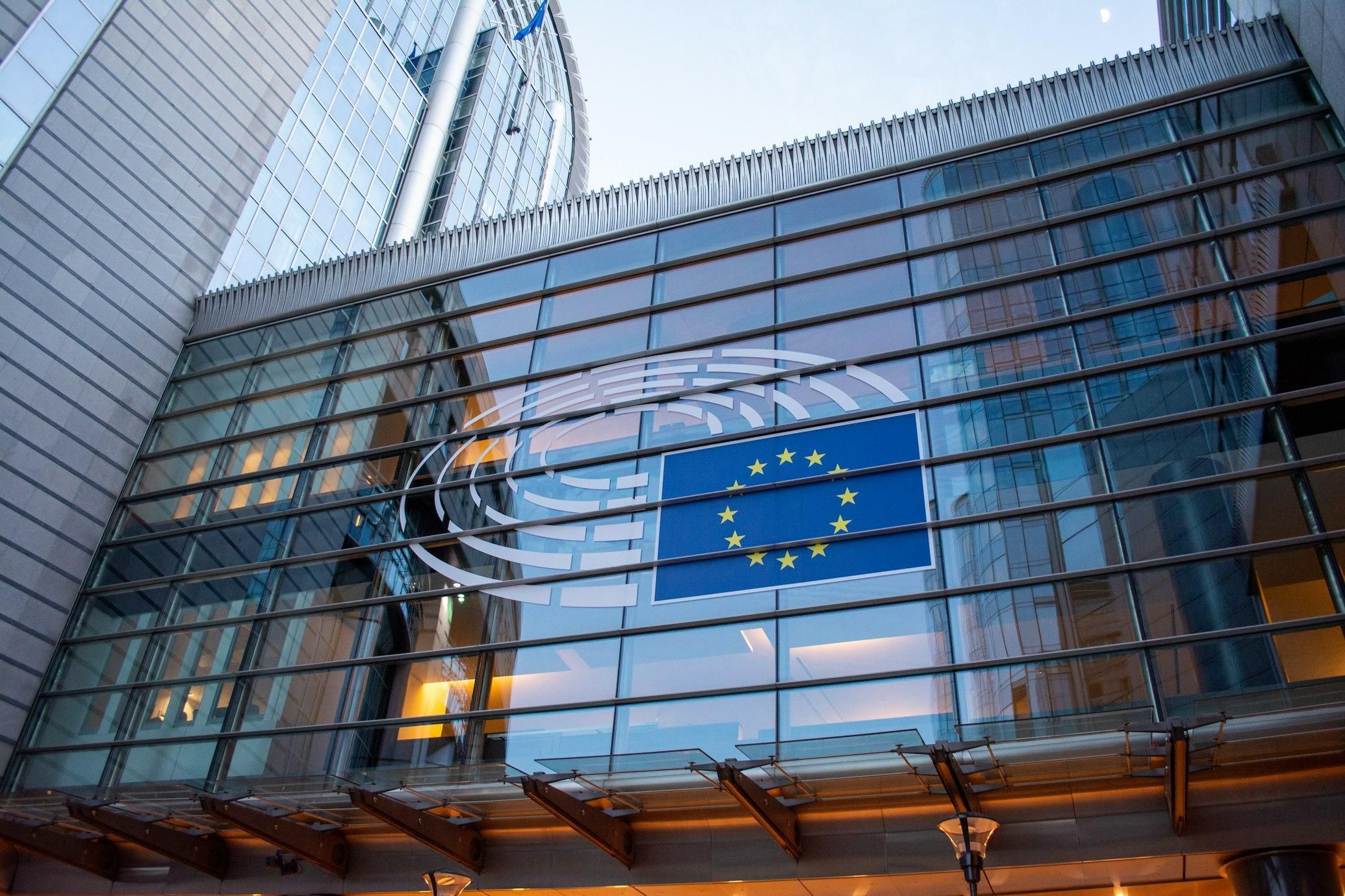 Євросоюз прагне запровадити мита та квоти на імпорт деяких товарів з Китаю
