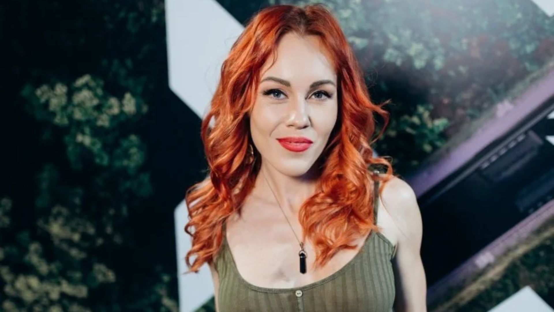 Олена Тополя занедужала