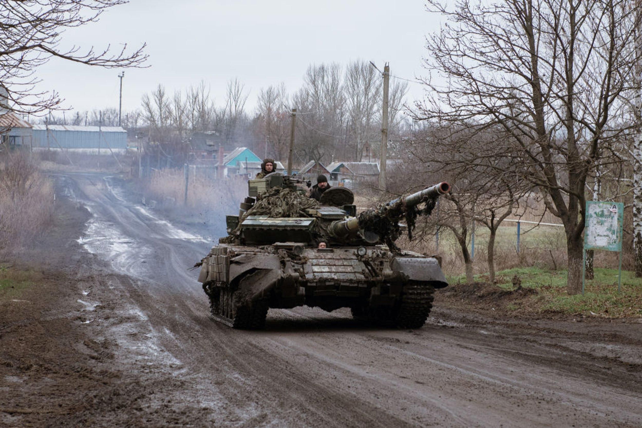 Броня у 20-кілометровій зоні: військовий оглядач оцінив ризик наступу на Дніпро