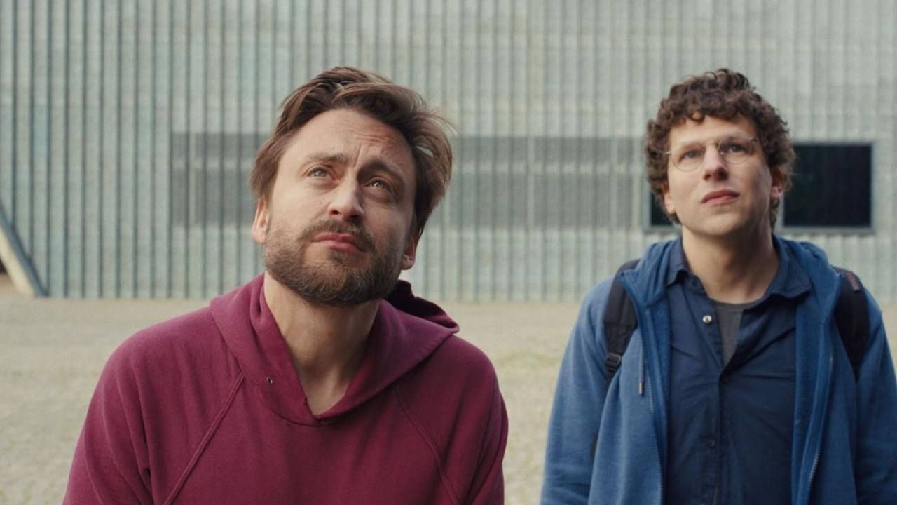 Последние дни осени заслуживают киношедевра: 4 фильма, которые останутся с вами после титров