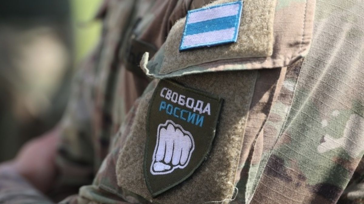 В Челябинске сожгли автомобиль предполагаемого сотрудника ФСБ: "Свобода России" раскрыла подробности