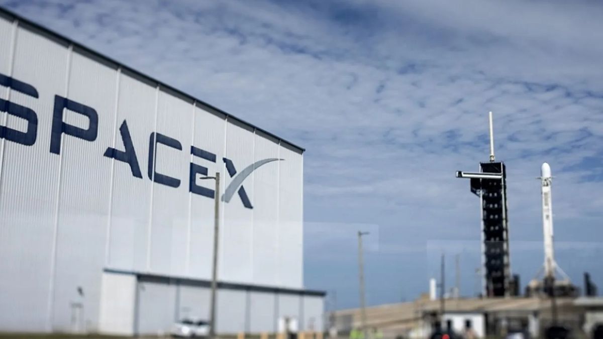 "SpaceX не дает связь": эксперт объяснил, почему ВСУ не могут уничтожать российскую баллистику