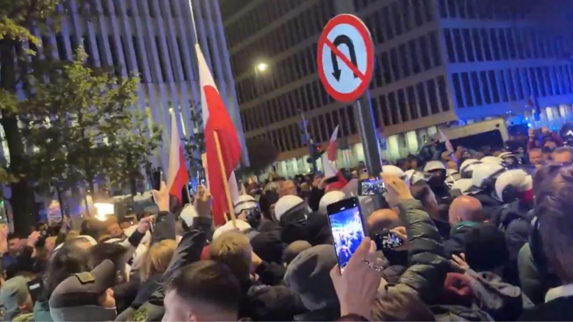 The US has responded to the events surrounding the Constitutional Tribunal in Poland