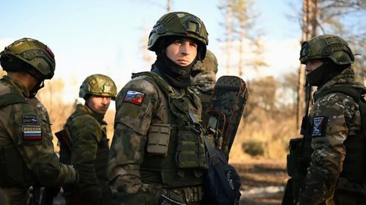 Враг применяет тактику проникновения небольшими группами – 24 Канал