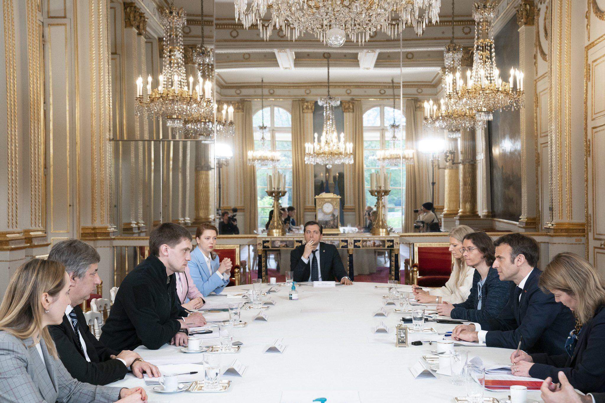 Іван Федоров зустрівся у Франції з Еммануелем Макроном 