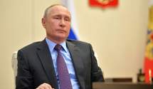 Путін дозволив: кримчани з українським громадянством можуть працювати на держслужбі
