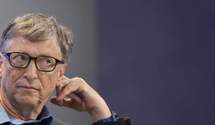 Билл Гейтс устраивал голые вечеринки в бассейне и "быстро напивался": новые подробности жизни