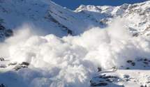 Небезпека у горах: рятувальники попередили про загрозу лавин у Карпатах
