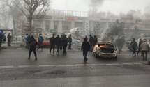 У казахському Алмати за добу затримали 1 700 протестувальників
