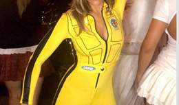 Хеллоуин-2019: какие шокирующие и неожиданные образы выбрали звезды в ...