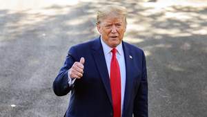 Украинский скандал в США: Трамп прокомментировал телефонный разговор с Зеленским