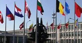 НАТО передаст власть афганскому правительству быстрее запланированного
