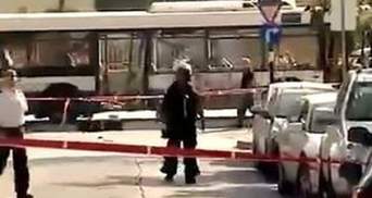 В центре Тель-Авива взорвали автобус: 10 человек ранены