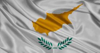 Єврогрупа схвалила угоду по Кіпру, вкладникам загрожують втрати до 40%