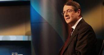 Президент Кіпру на чверть урізав собі зарплату