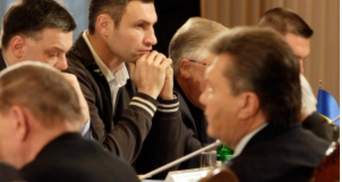 Лидеры оппозиции пошли к Януковичу