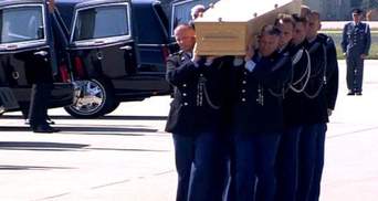 Трагедія, що сколихнула світ: майже тиждень терористи не віддавали тіла жертв аварії “Боїнга777”