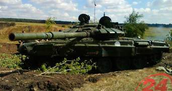 При выходе из Иловайская трое бойцов АТО уничтожили 2 танка и 2 БМД террористов (Фото)