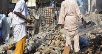 В Нигерии из-за нападения боевиков-исламистов погибли более 20 человек