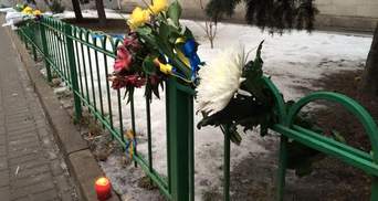 В Москве несколько десятков человек пришли к украинскому посольству
