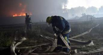 ТОП-новости. Пожар на нефтебазе под Киевом, потоп в Симферополе, новый суд над Пукачем