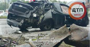 Водій нардепа Геращенка потрапив у серйозну аварію: з'явилися фото  