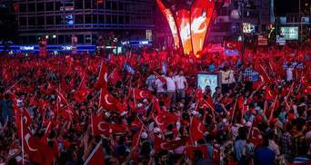 До мережі потрапила викривальна переписка заколотників у Туреччині